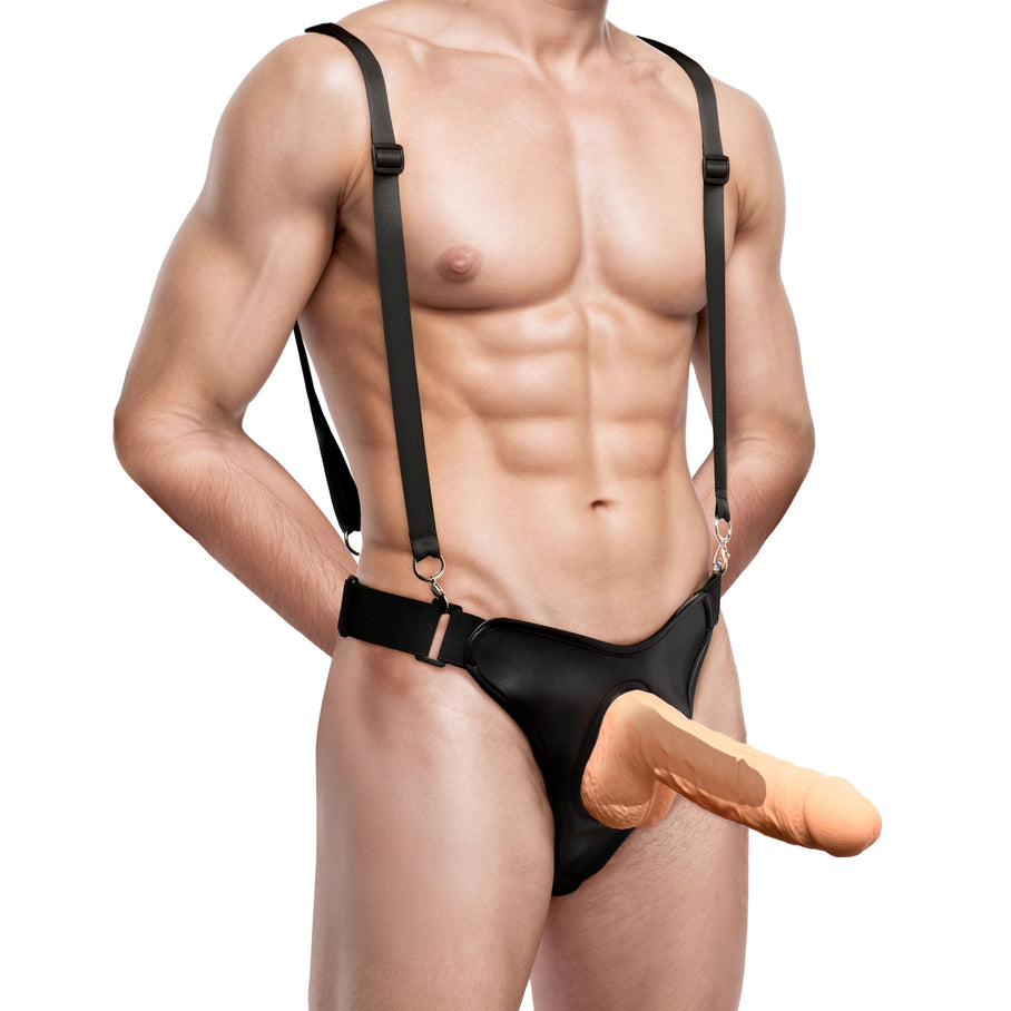 Included suspenders on the Magnum harness for added support